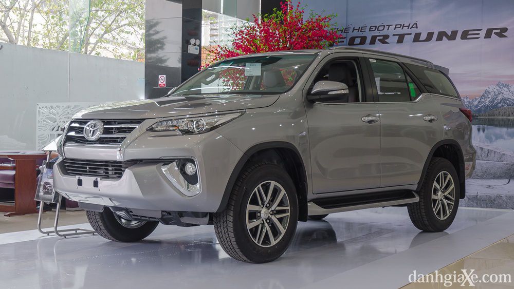 Đánh giá sơ bộ xe Toyota Fortuner 2018